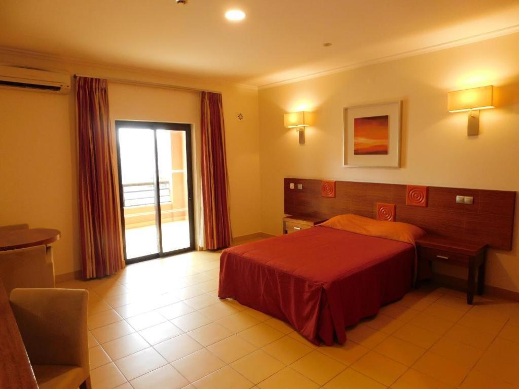 Hotel Praia Sol Quarteira Exterior photo